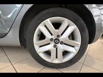 Photo 12 Renault Clio  1.0 TCe 90ch Evolution - 24