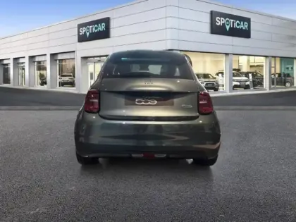 Photo 5 Fiat 500  e 118ch Giorgio Armani Collectors Edition MY25 Step 2