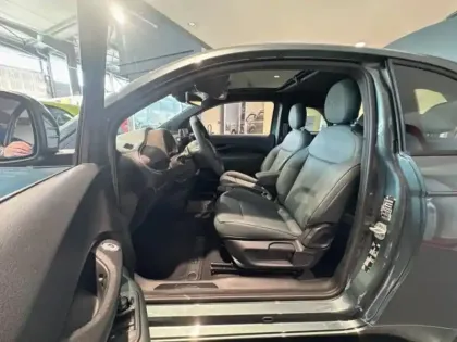 Photo 7 Fiat 500  e 118ch Giorgio Armani Collectors Edition MY25 Step 2