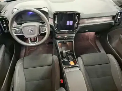 Photo 12 Volvo Xc40  Recharge Twin 408ch Ultimate AWD EDT