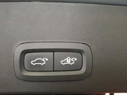 Photo 14 Volvo Xc40  Recharge Twin 408ch Ultimate AWD EDT