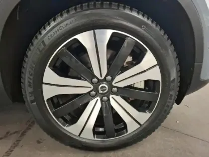 Photo 8 Volvo Xc40  Recharge Twin 408ch Ultimate AWD EDT