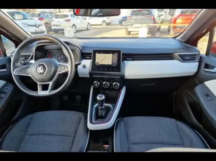 Photo 8 Renault Clio  1.3 TCe 140ch Intens -21N