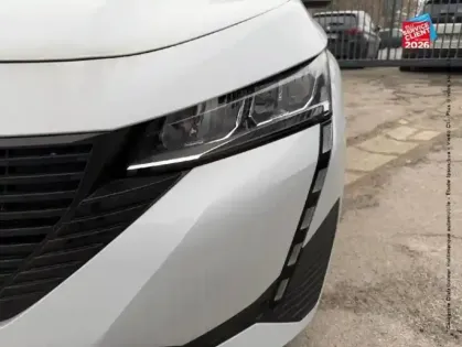 Photo 27 Peugeot 308  SW 1.2 Hybrid 145ch Style e-DCS6