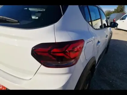 Photo 13 Dacia Sandero  1.0 ECO-G 100ch Stepway Extreme -24