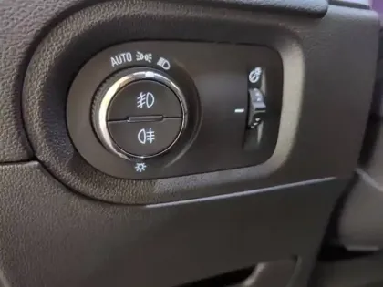 Photo 28 Opel Grandland  1.2 Turbo 130 ch BVA8