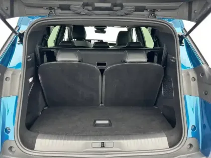 Photo 5 Peugeot 5008  Hybrid 136 e-DCS6