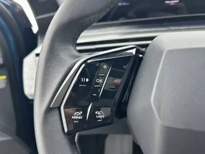 Photo 18 Peugeot 5008  Hybrid 136 e-DCS6