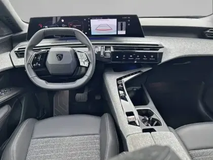 Photo 7 Peugeot 5008  Hybrid 136 e-DCS6