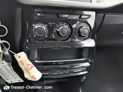 Photo 8 Citroën C3  PureTech 82 bva