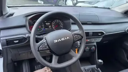 Photo 9 Dacia Sandero  SCe 65