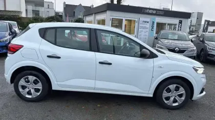 Photo 5 Dacia Sandero  SCe 65