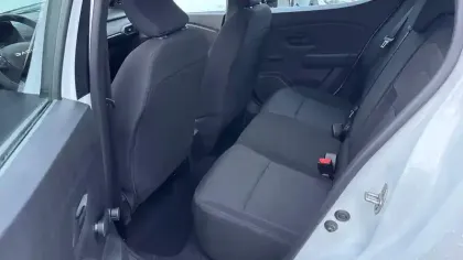 Photo 16 Dacia Sandero  SCe 65