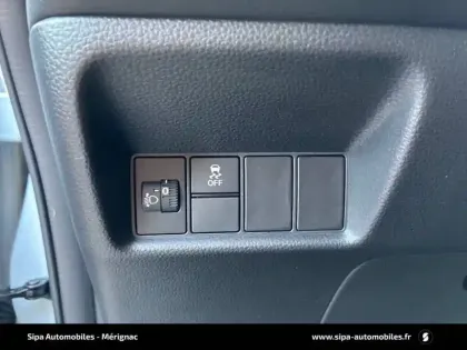 Photo 46 Honda Jazz  Crosstar e:HEV 1.5 i-MMD