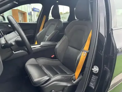 Photo 17 Volvo Xc60  T8 AWD Hybride rechargeable 310 ch+145 ch Geartronic 8