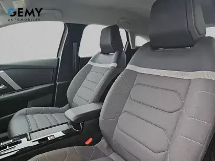 Photo 8 Citroën C4  PureTech 130 EAT8