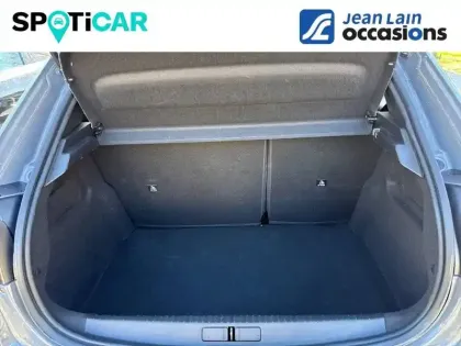 Photo 45 Peugeot 208  Hybrid 100 e-DCS6