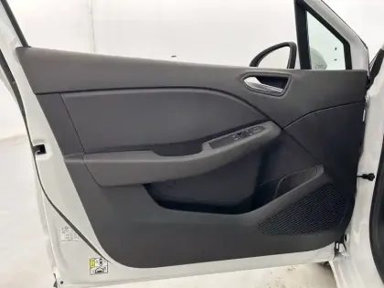 Photo 19 Renault Clio  E-Tech 140 - 21N