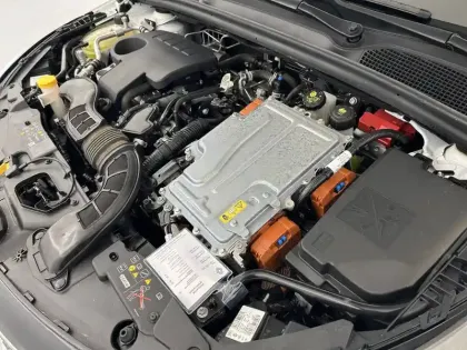 Photo 30 Renault Clio  E-Tech 140 - 21N