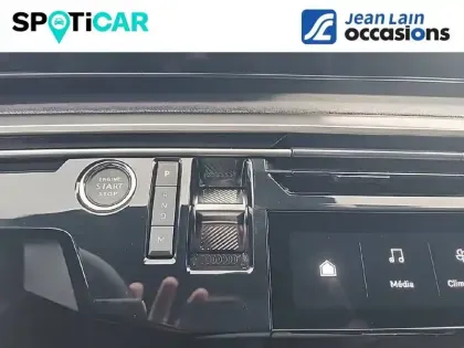 Photo 13 Peugeot 5008  Hybrid 136 e-DCS6