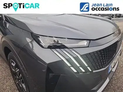 Photo 15 Peugeot 5008  Hybrid 136 e-DCS6