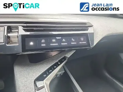 Photo 21 Peugeot 5008  Hybrid 136 e-DCS6