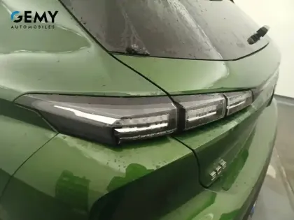 Photo 32 Peugeot 308  PureTech 130ch S&S EAT8