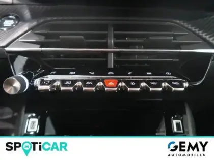 Photo 12 Peugeot 208  Electrique 50 kWh 136ch