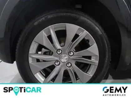 Photo 5 Peugeot 208  Electrique 50 kWh 136ch