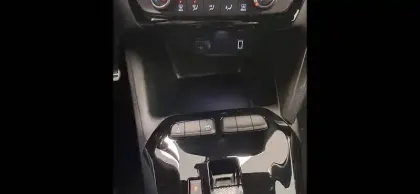 Photo 16 Opel Corsa  1.2 Turbo 100 ch BVA8