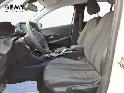 Photo 8 Peugeot 208  Electrique 50 kWh 136ch