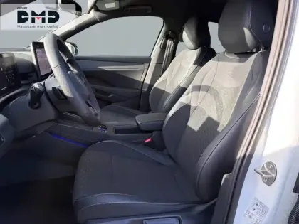 Photo 9 Volkswagen T-roc  1.5 eTSI EVO2 Hybrid 150 ch DSG7