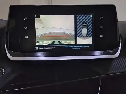 Photo 19 Peugeot 208  Electrique 50 kWh 136ch