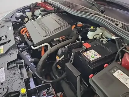 Photo 14 Peugeot 208  Electrique 50 kWh 136ch