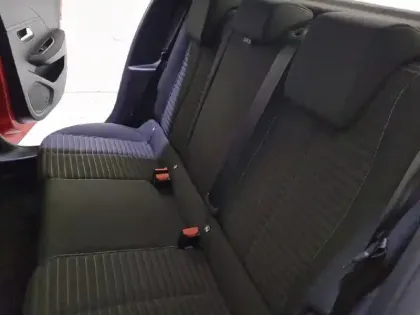 Photo 11 Peugeot 208  Electrique 50 kWh 136ch