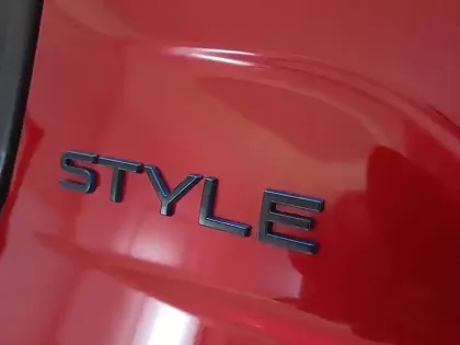 Photo 34 Peugeot 208  Electrique 50 kWh 136ch