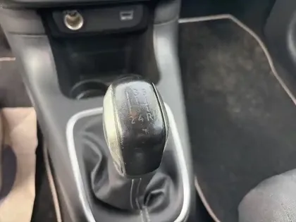 Photo 13 Citroën C3  PureTech 82 S&S BVM5