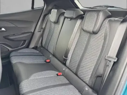 Photo 11 Peugeot 2008  Hybrid 145 e-DCS6