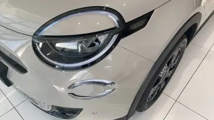 Photo 48 Fiat 600  T-Gen 3 1.2 Hybrid 145ch eDCT6