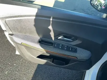 Photo 21 Dacia Sandero  TCe 90 - 22