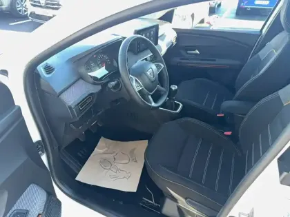 Photo 1 Dacia Sandero  TCe 90 - 22