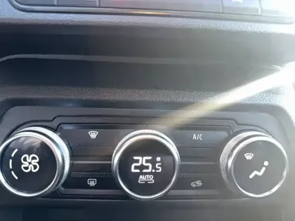 Photo 27 Dacia Sandero  TCe 90 - 22