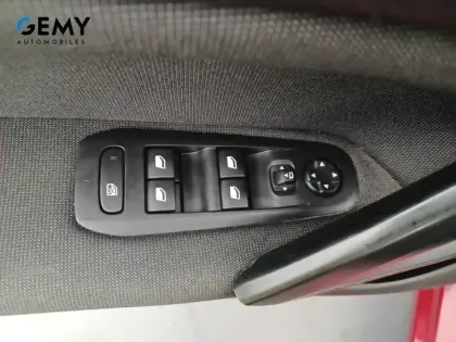 Photo 33 Peugeot 308  BlueHDi 100ch S&S BVM6