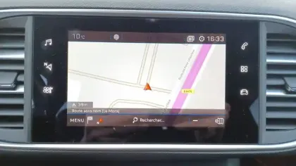 Photo 20 Peugeot 308  BlueHDi 100ch S&S BVM6