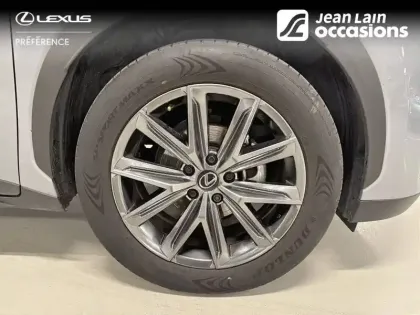 Photo 8 Lexus Lbx  2WD