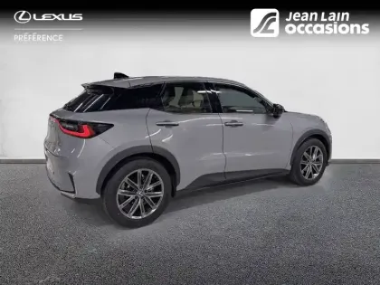 Photo 4 Lexus Lbx  2WD