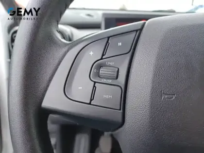 Photo 13 Citroën C4 Cactus  PureTech 130 S&S BVM6