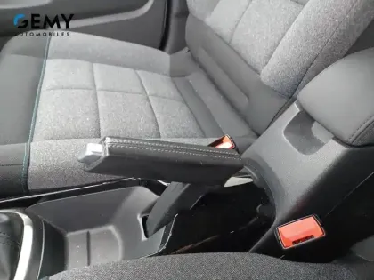 Photo 17 Citroën C4 Cactus  PureTech 130 S&S BVM6