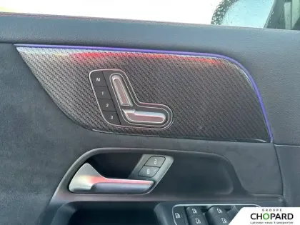 Photo 20 Mercedes GLA  200 d 8G-DCT