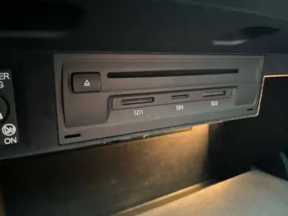 Photo 35 Audi RS3  Sportback 2.5 TFSI 400 S tronic 7 Quattro